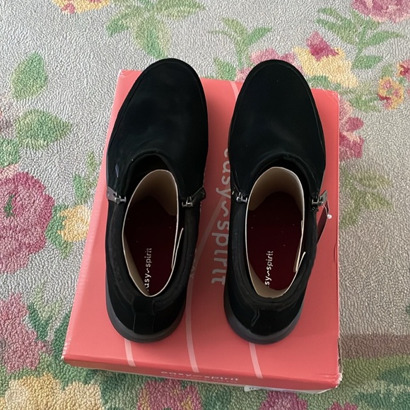 Water Resistant Black Comfort Boots, by Easy Spirit, Size 12m - Picture 2 of 11